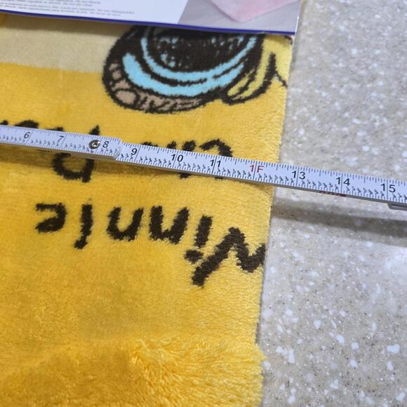 Winnie The Pooh Bathroom U-shape Rug Yellow NWT - Picture 8 of 8